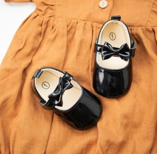 Glossy Black Ballerina