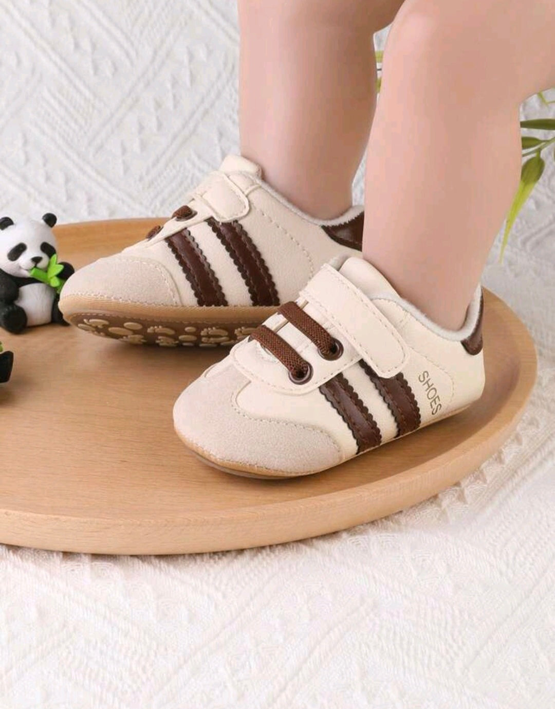 Sneakers with Coffee Brown Stripes