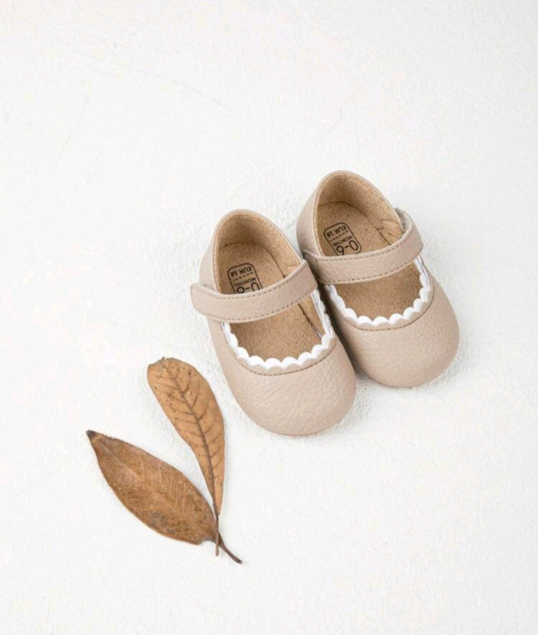 Leather Ballerina - Ecru