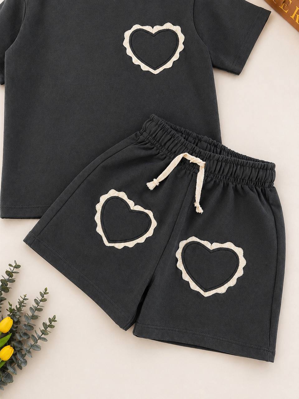 Shorts & Tshirt Set - WHITE HEARTS - 2-8Y