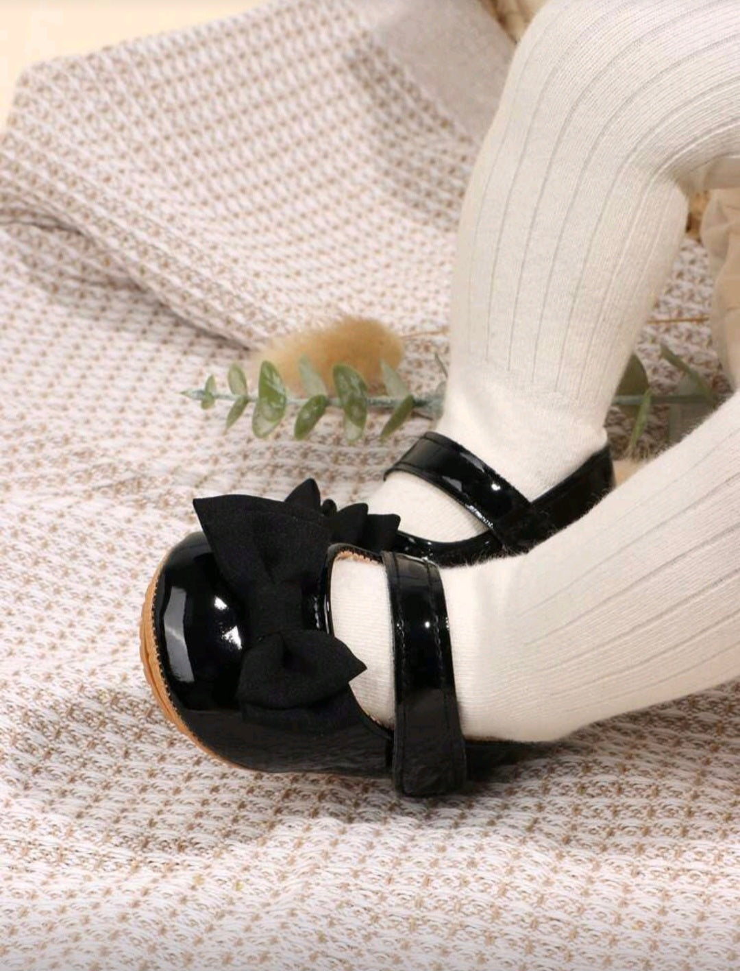 Black glossy Bow Flats