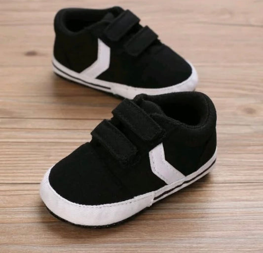 Black Sneakers