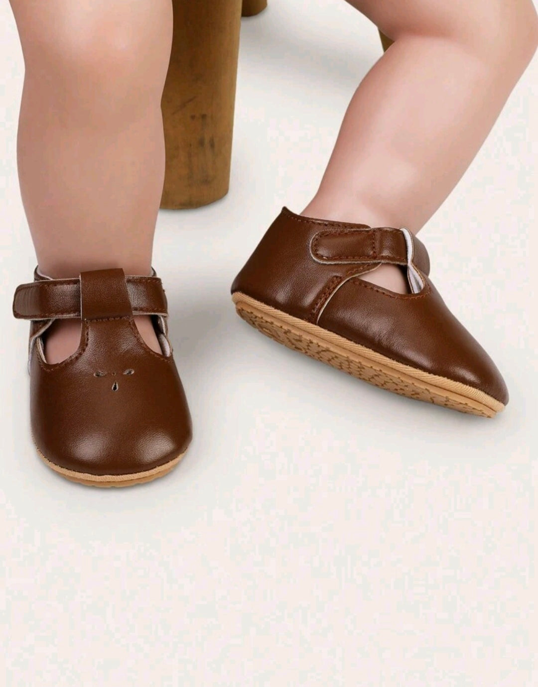 T-Strap Ballerina-Brown