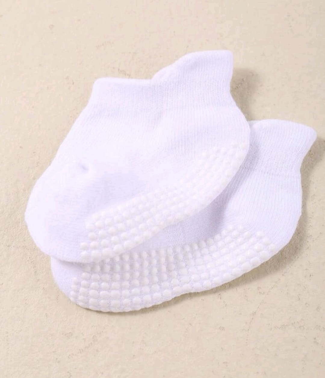 Low Cut White Socks