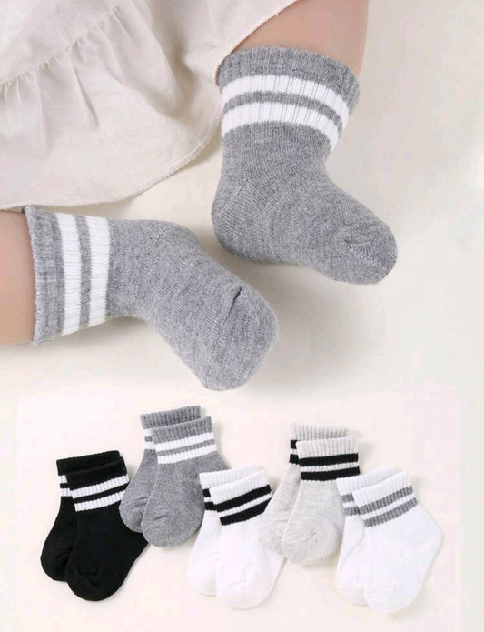 5 pairs socks
