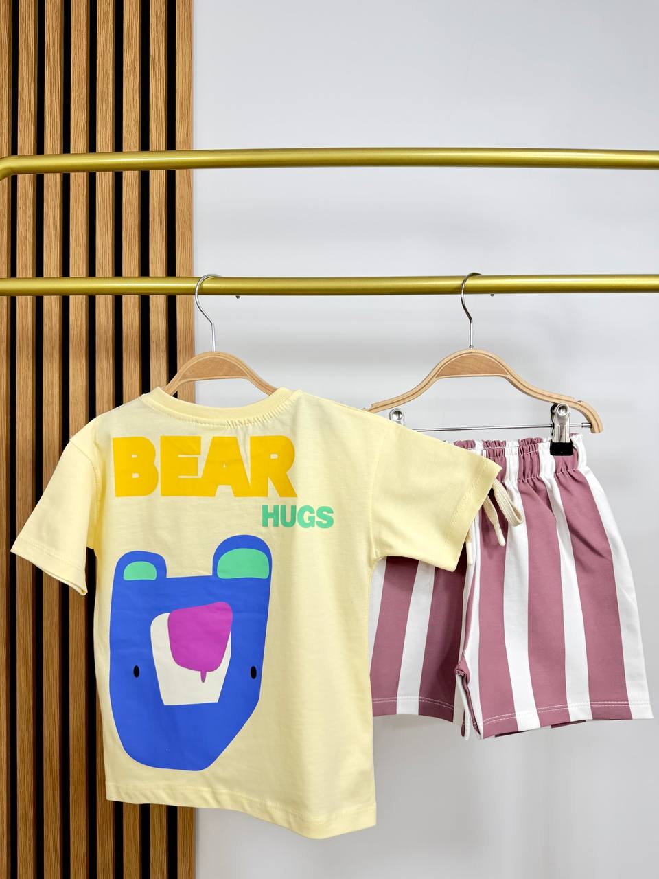 BEAR HUS - Shorts & Tshirt Set - 2-8Y