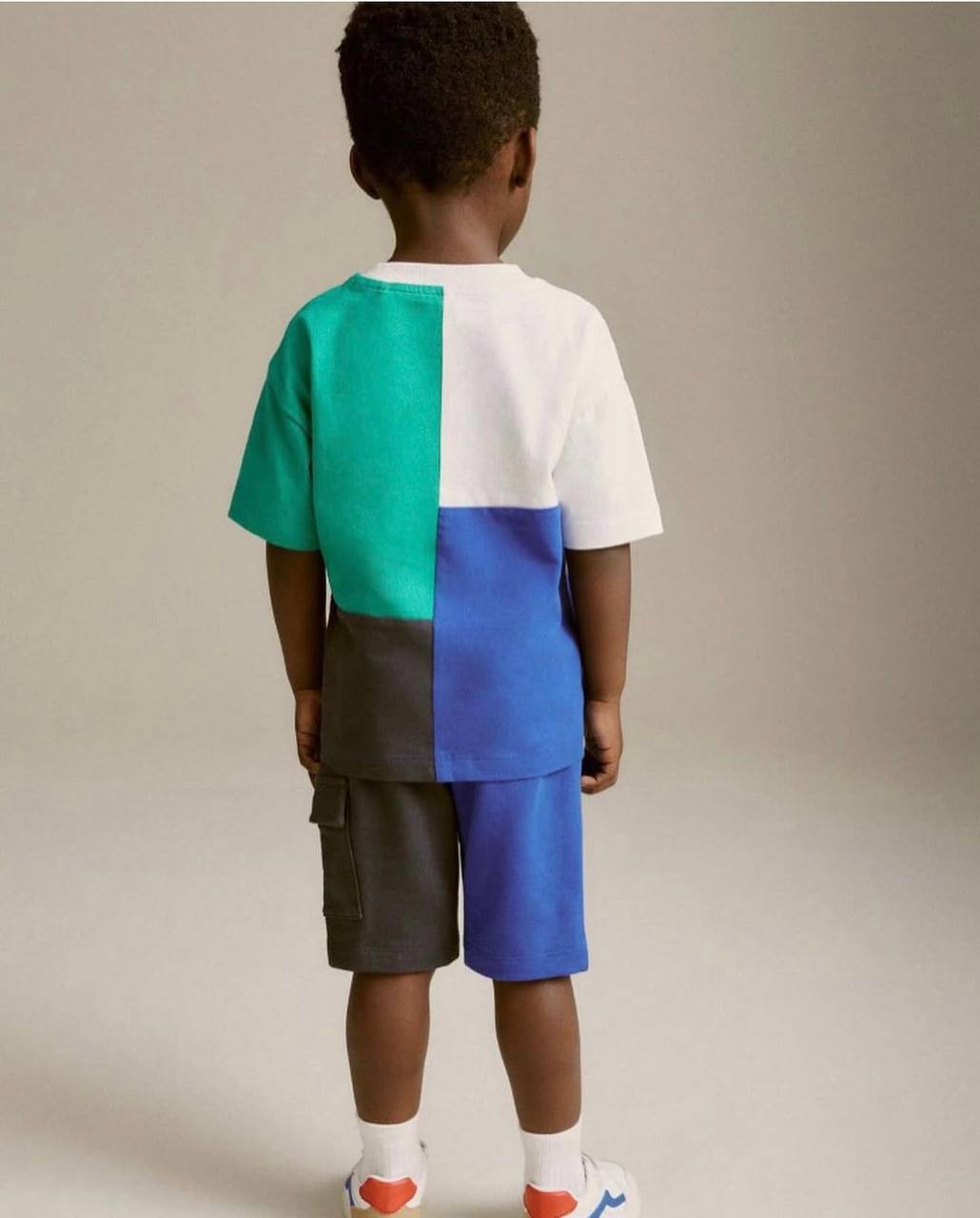 MULTICOLORED Shorts & Tshirt Set - 2-7Y