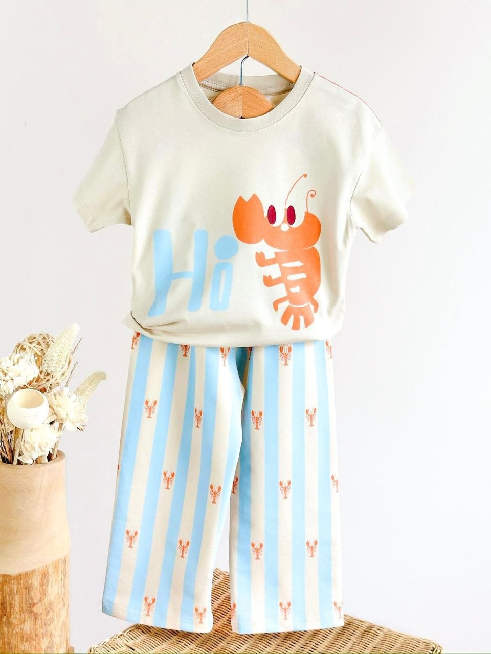LOBSTER Pants & Tshirt Set - 2-8Y