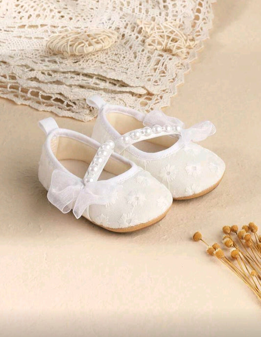 Lace Pearl Ballerina