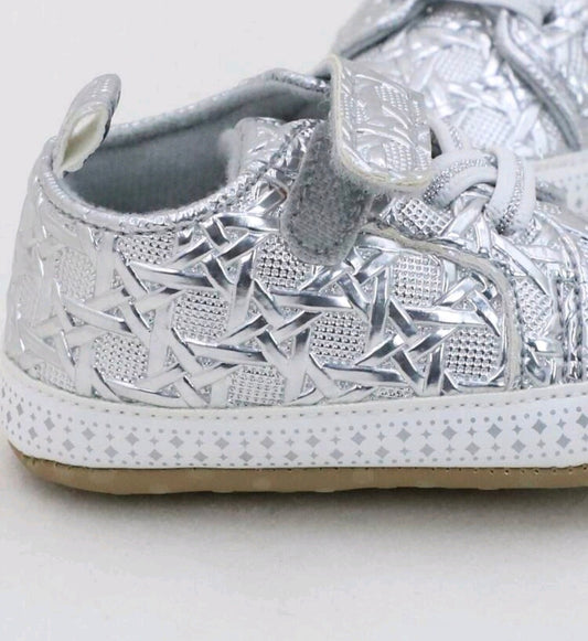 Geometric 3D silver sneakers