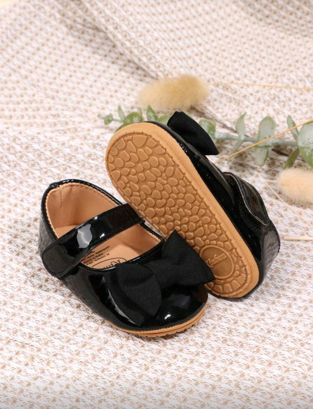 Black glossy Bow Flats