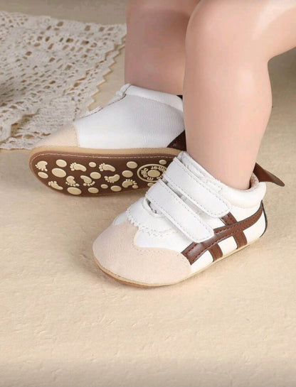 The Earthy Retro (White/Tan/Brown)